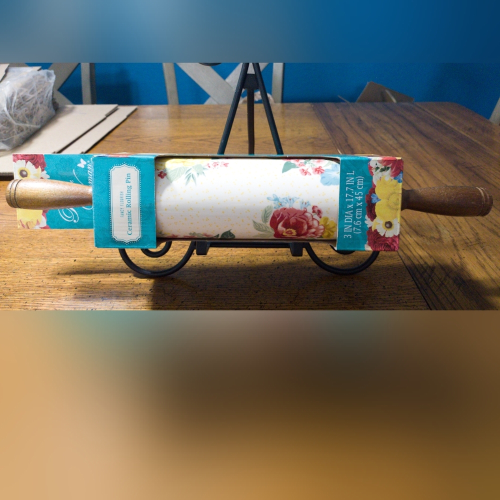 Pioneer Woman Fancy Flourish Ceramic Rolling Pin